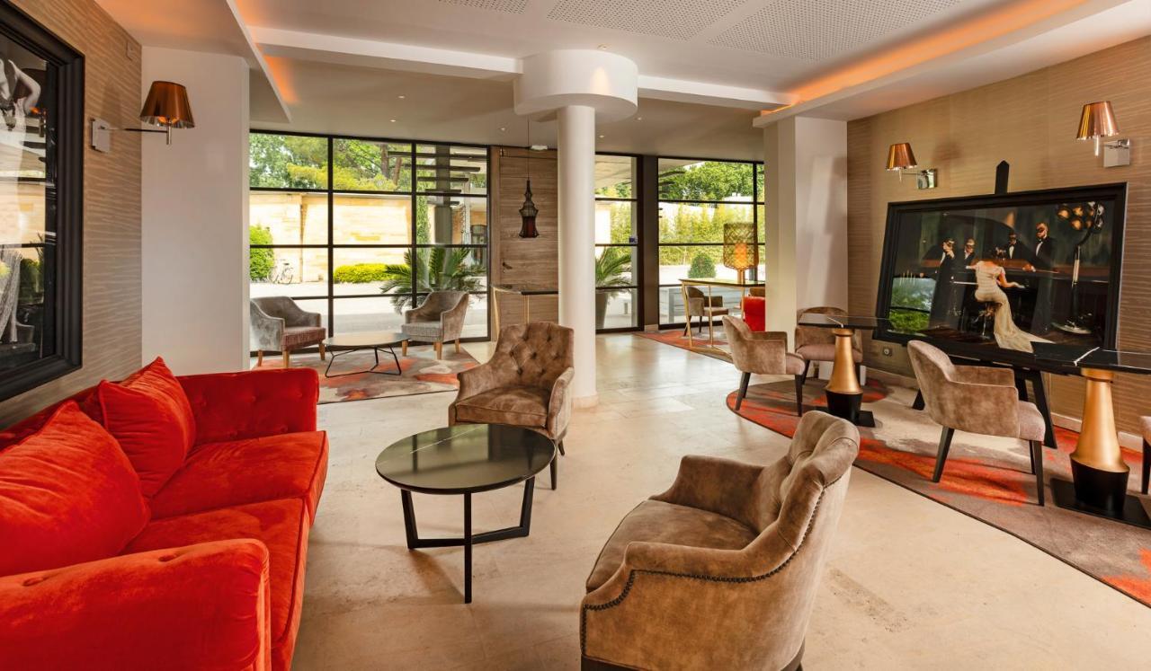 Best Western Plus Le Lavarin Avignon Exterior photo